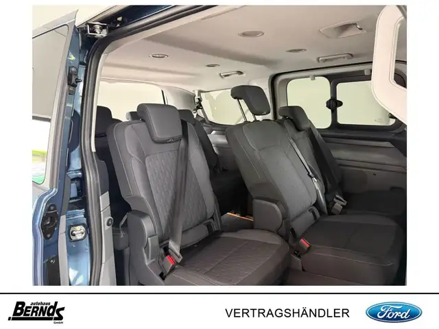 Ford Tourneo Custom view 8