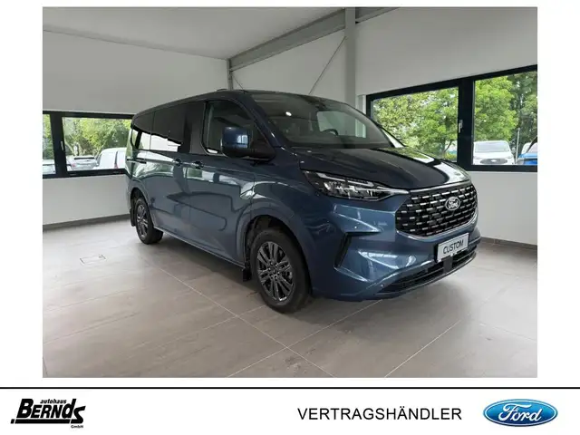 2026 Ford Tourneo Custom in Blue for sale