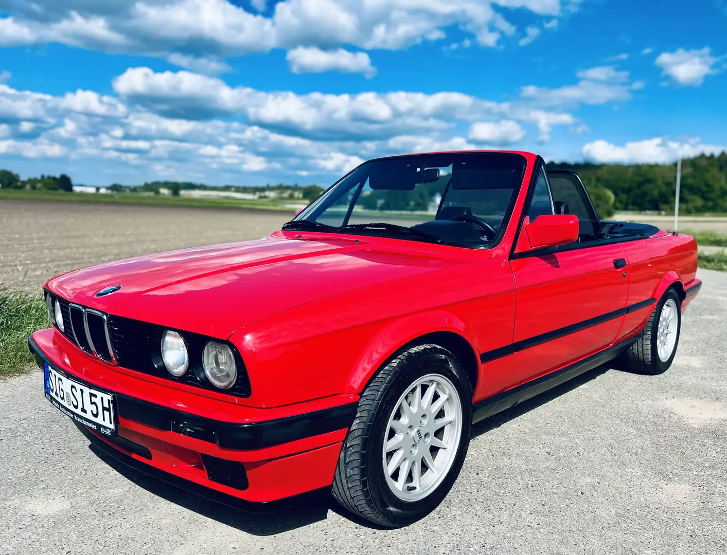 BMW 318 318i, Neu Oldtimer, H-Kennzeichen Roşu - 1