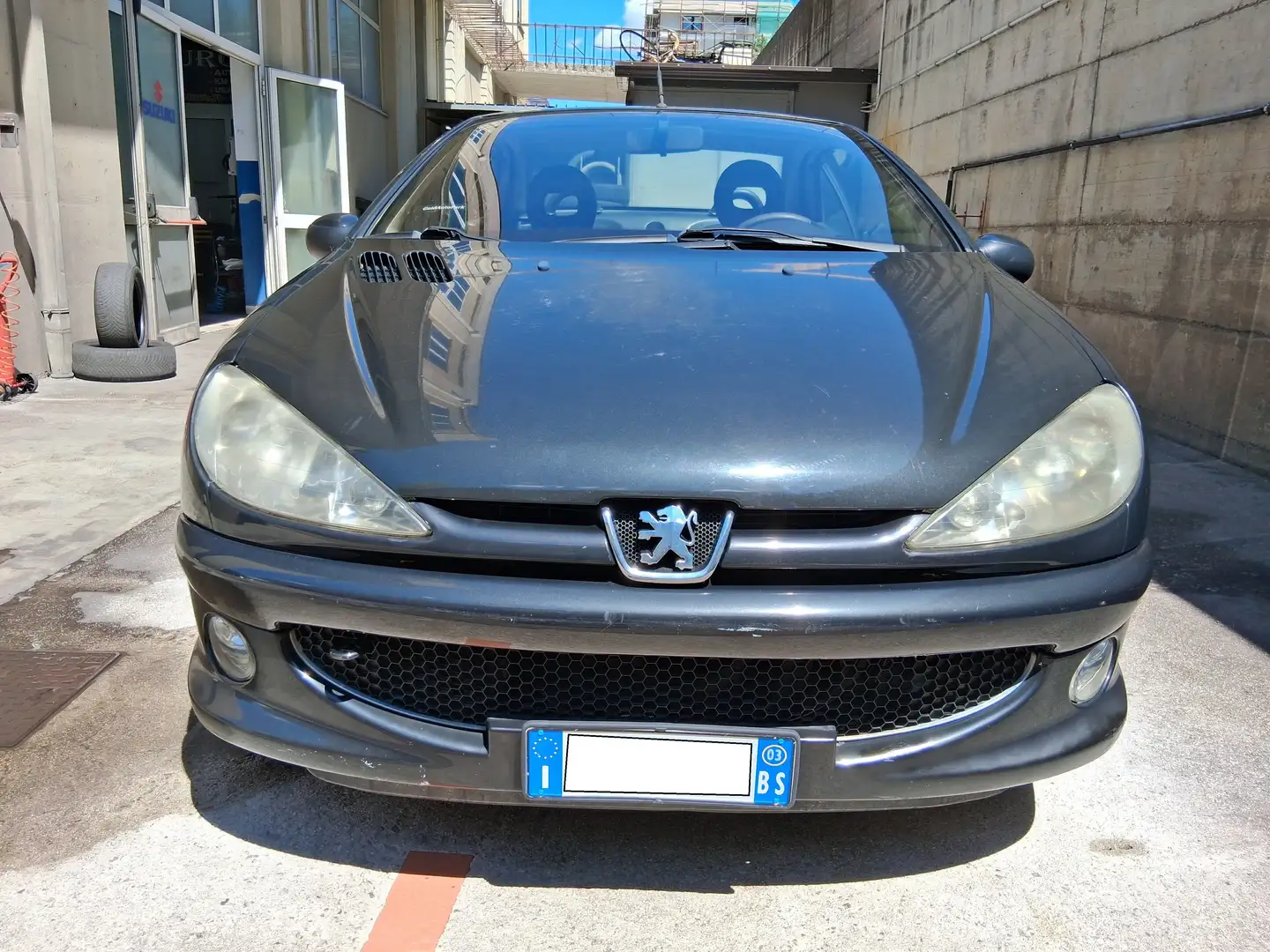 Peugeot 206 CC 1.6 16v c/abs auto Negro - 1