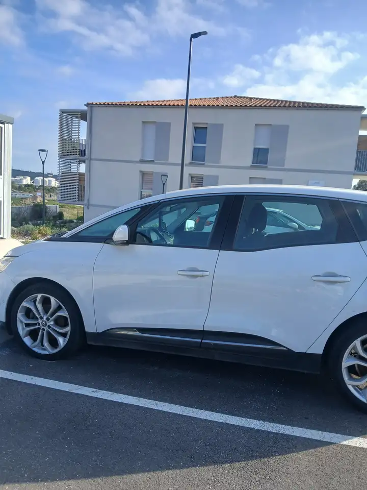 Renault Grand Scenic dCi 110 Energy Life