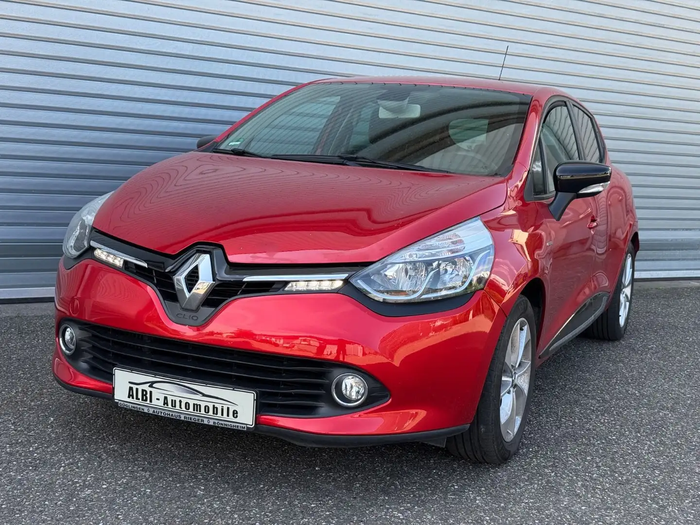 Renault Clio IV Limited Navi AHK 2.Hand** Rot - 1
