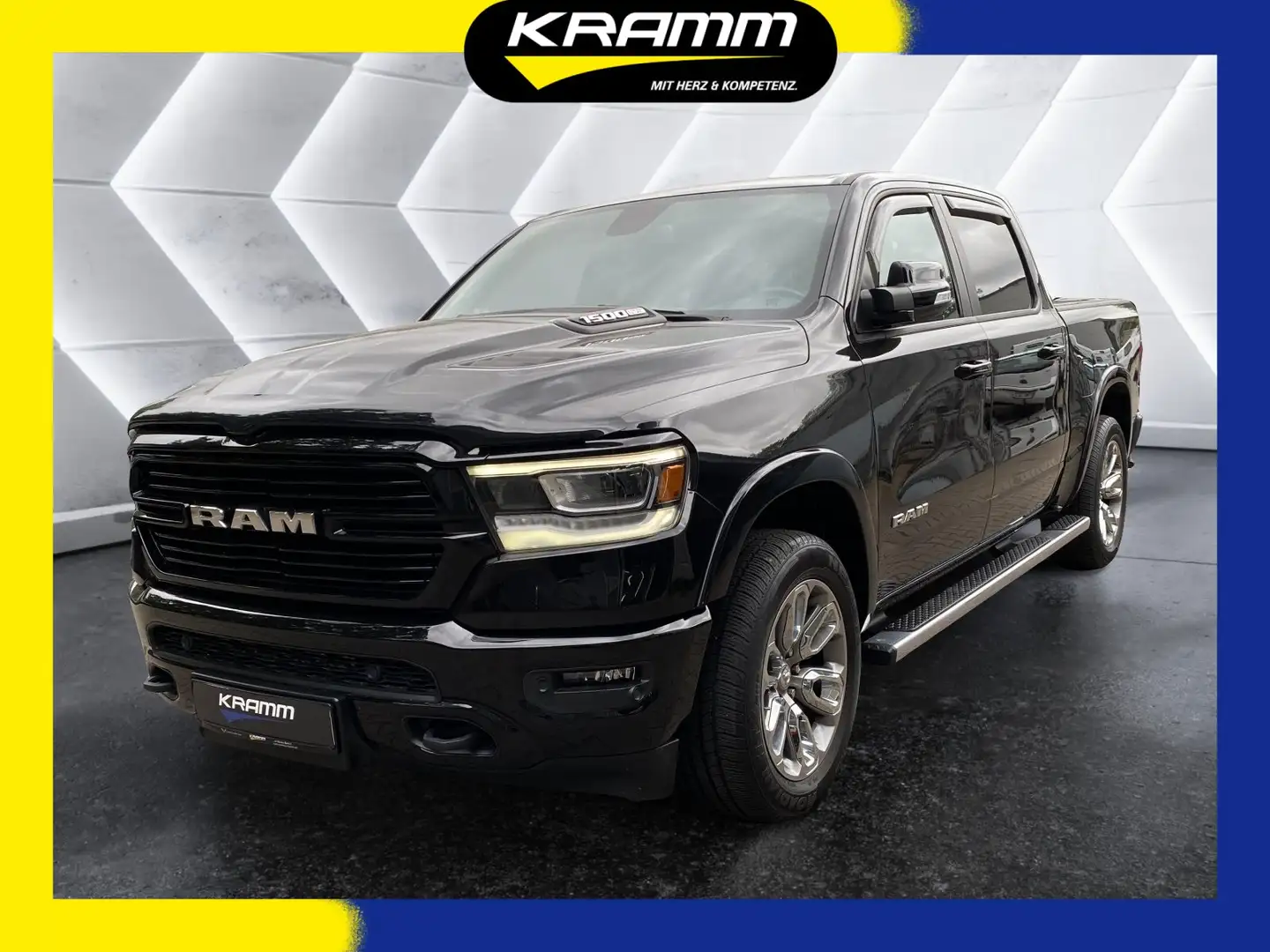 Dodge RAM 1500 Laramie 5.7 V8 Klappenausp.+Bakflip Schwarz - 1