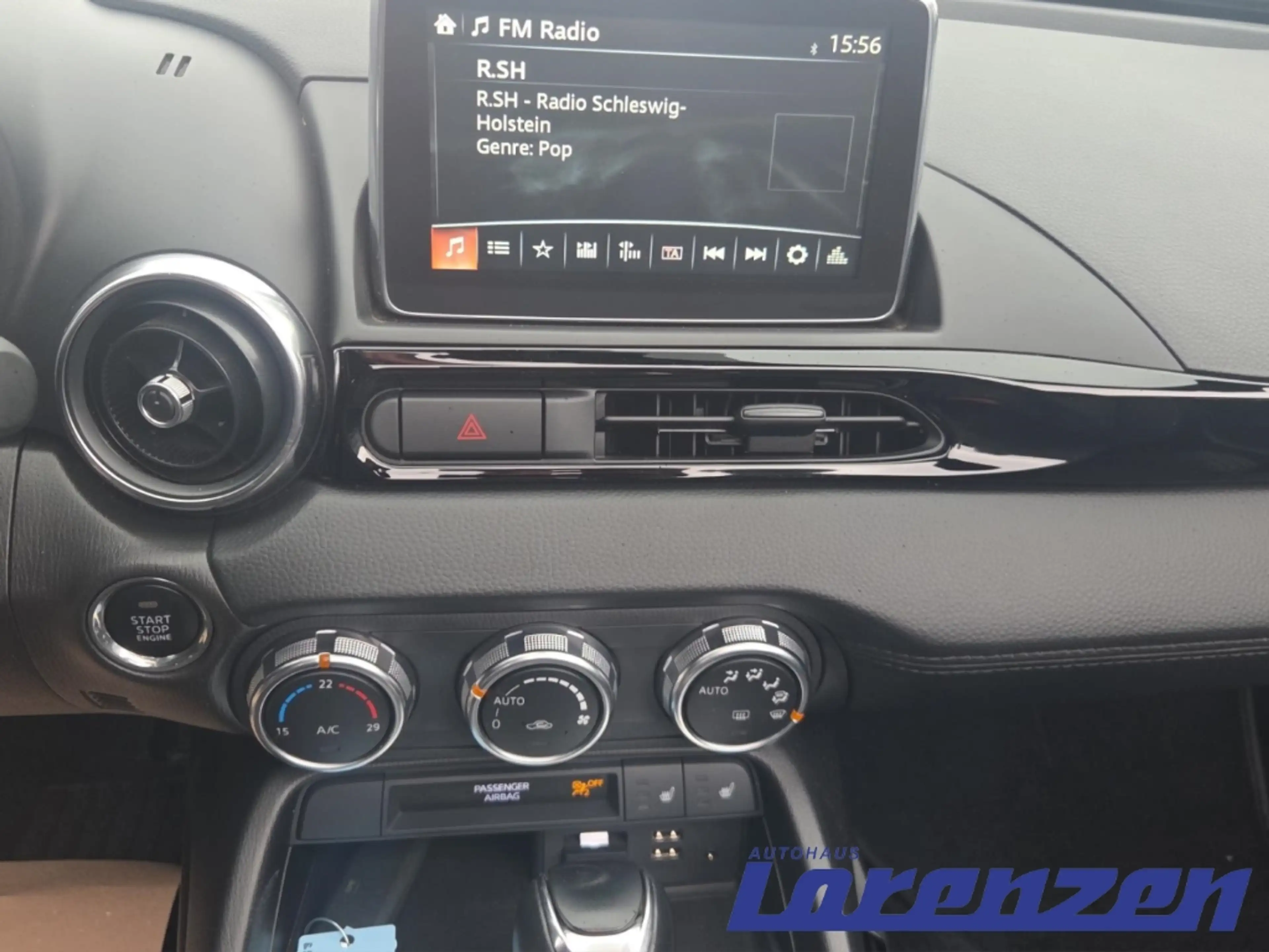 Fiat 124 Spider LUSSO 1.4 MultiAir Automatik LED Kurvenlicht Musik — photo 14
