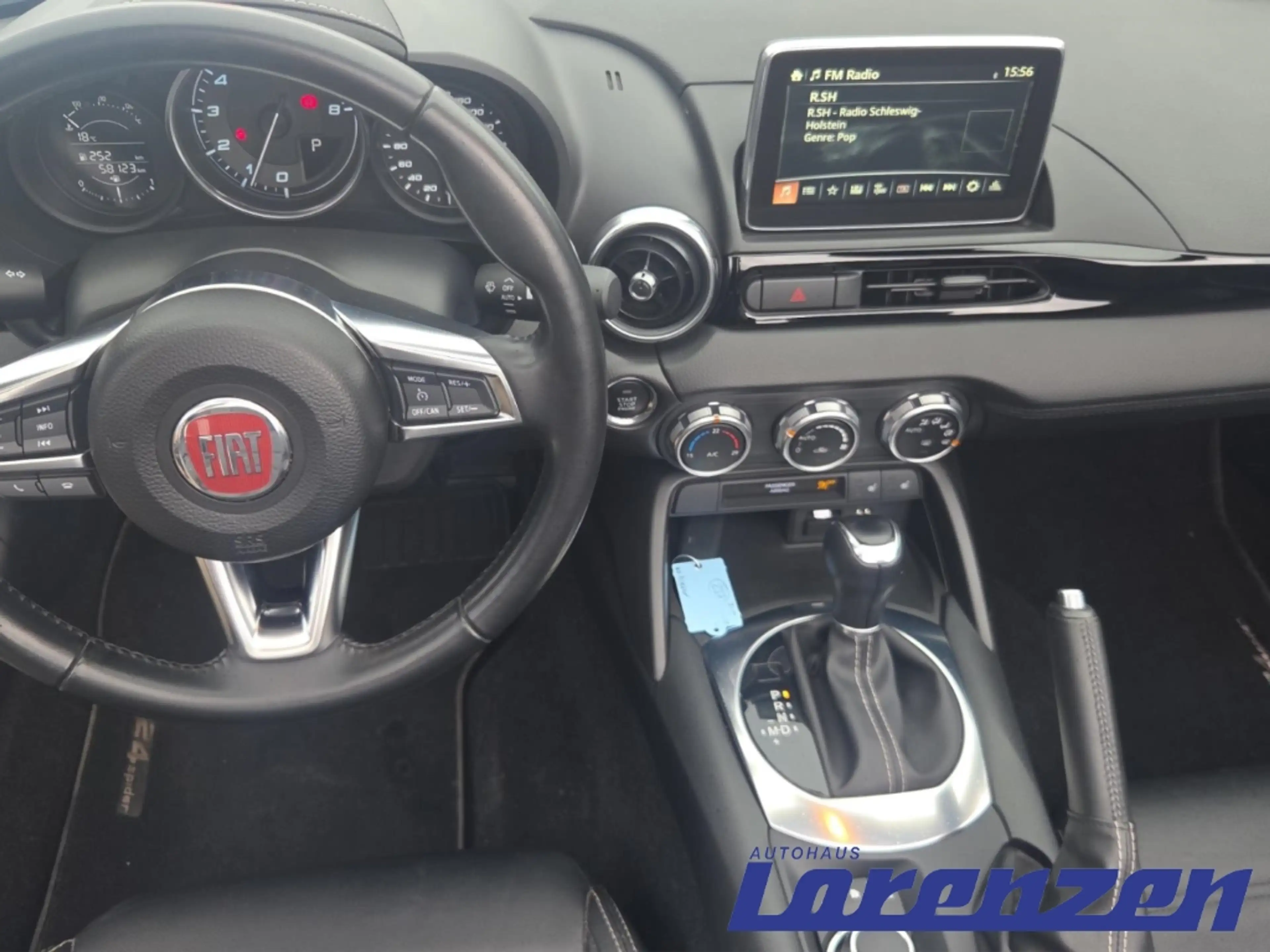 Fiat 124 Spider LUSSO 1.4 MultiAir Automatik LED Kurvenlicht Musik — photo 13