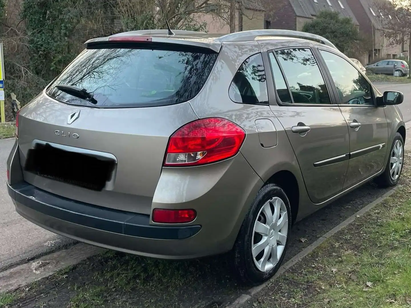 Renault Clio Clio 1.2 16V Grandtour Authentique Brons - 1