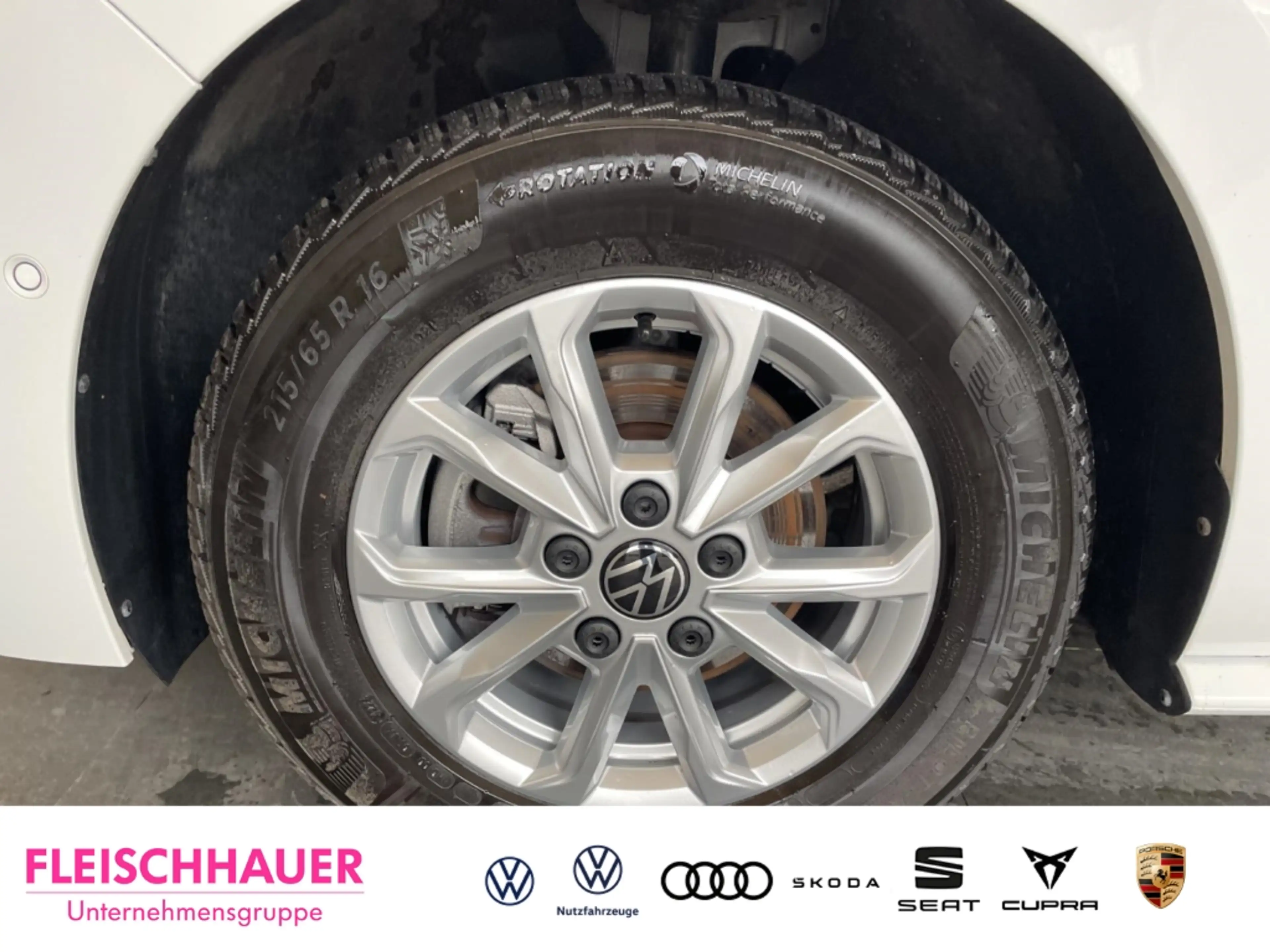 Volkswagen T7 California 2,0 TDI Beach Tour Navi Apple CarPlay Tel.-Vorb. A — photo 8