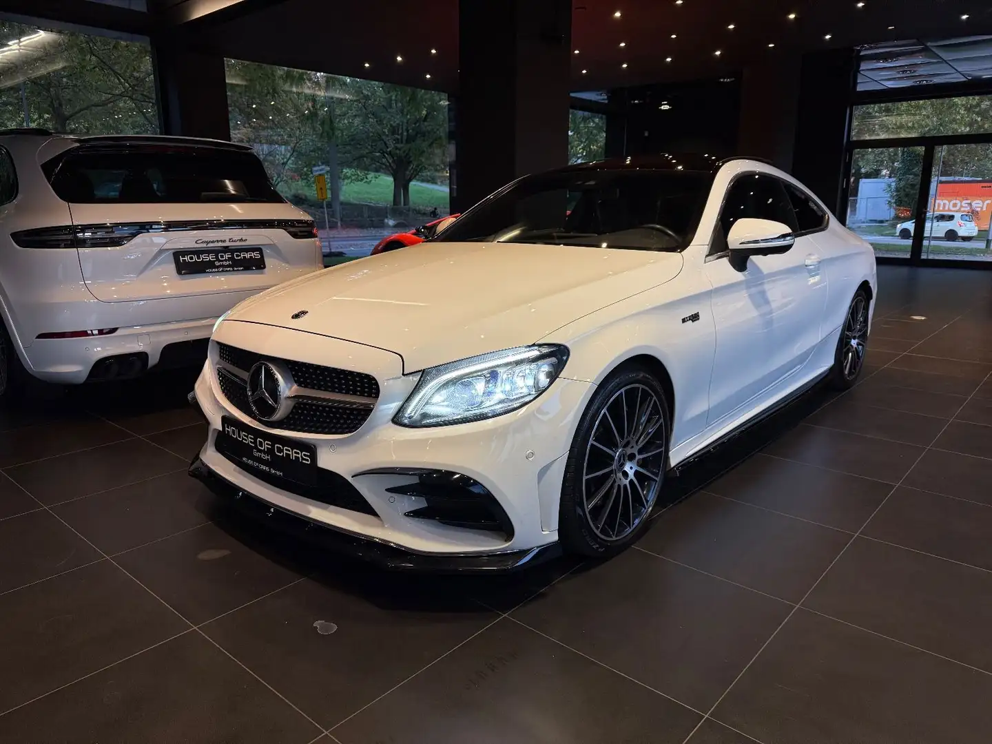 Mercedes-Benz C 300 Coupe AMG *Pano*Memory*Burmester*Virtuell* Beyaz - 1