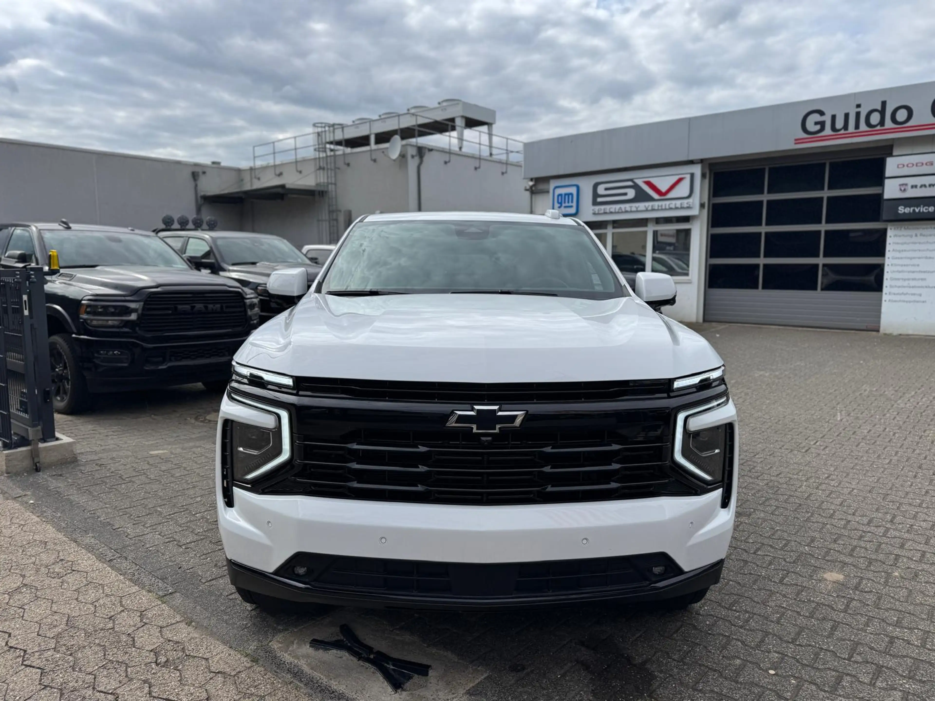 Chevrolet Tahoe 6.2 V8 RST 2026 — photo 9