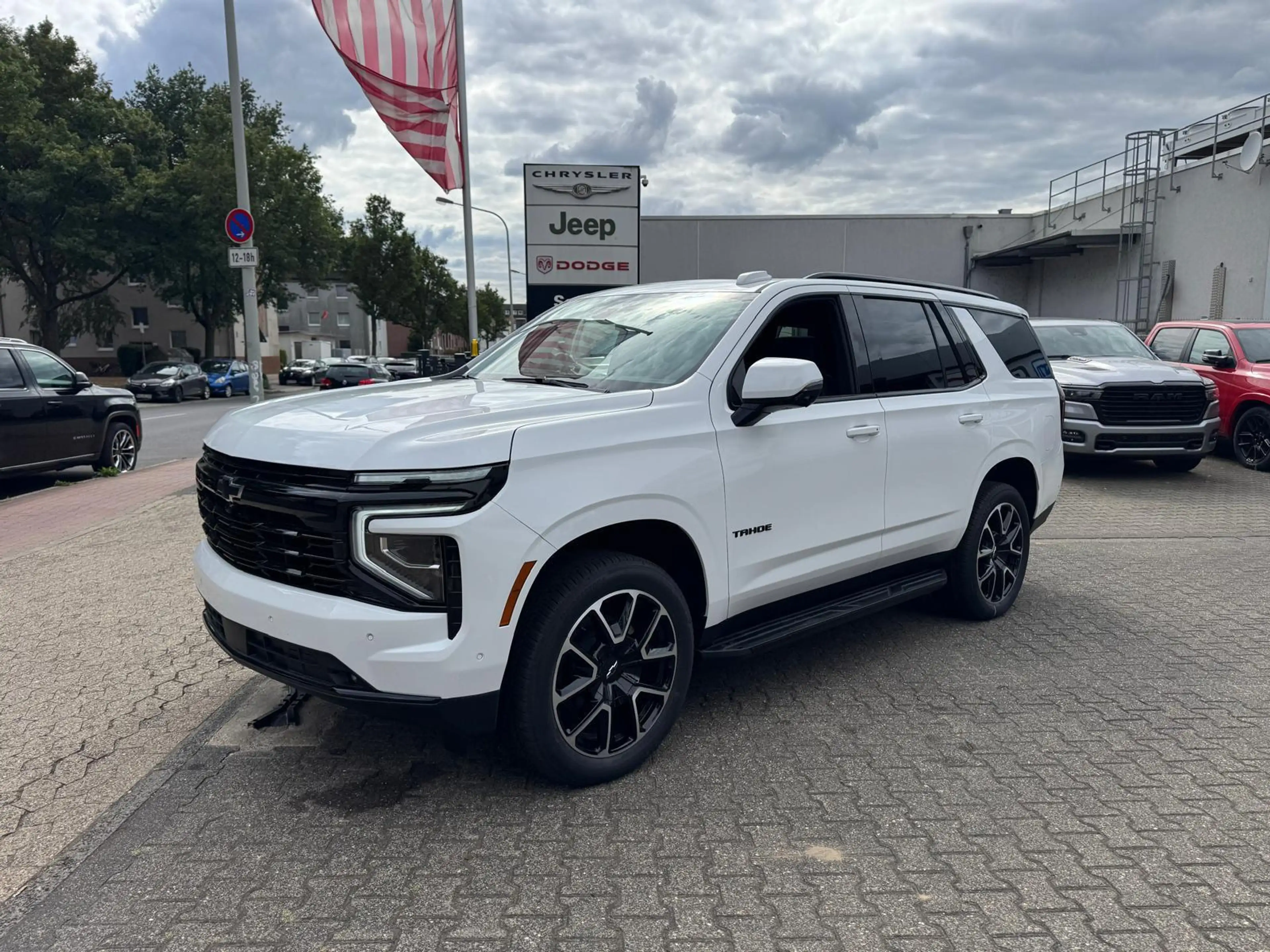 Chevrolet Tahoe 6.2 V8 RST 2026 — photo 8