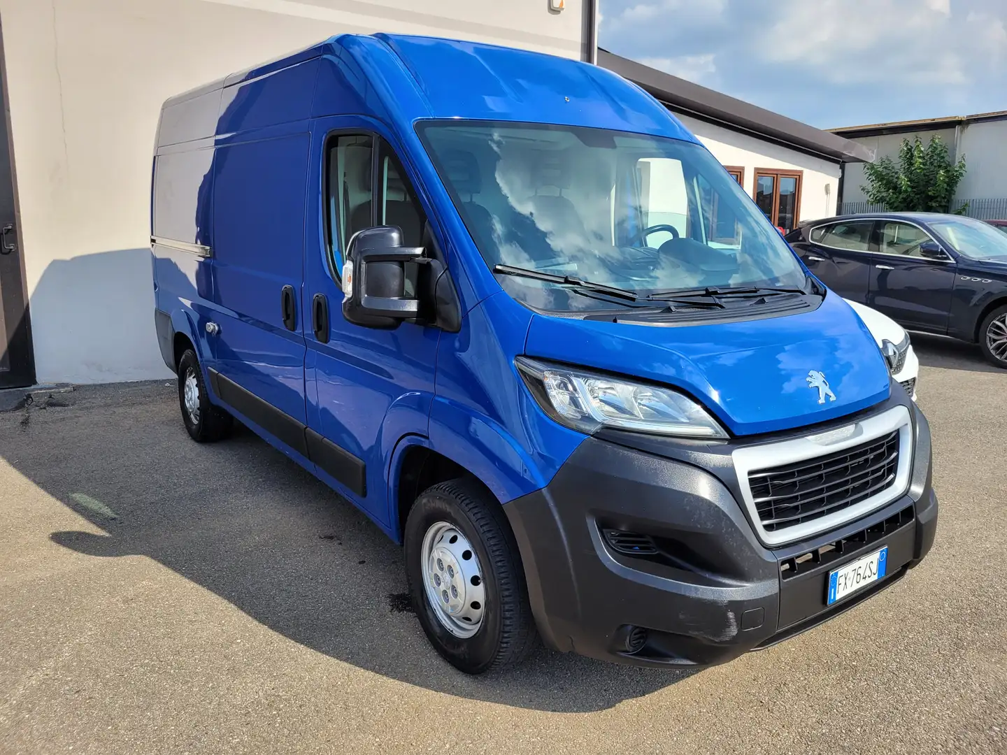 Peugeot Boxer 2.2 blueHDi 140cv L2H2 Blu/Azzurro - 1