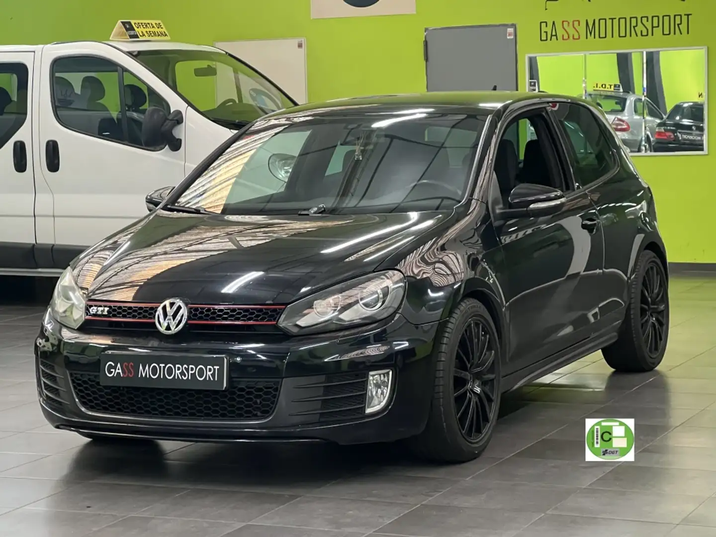 Volkswagen Golf GTI 2.0 TSI Černá - 1