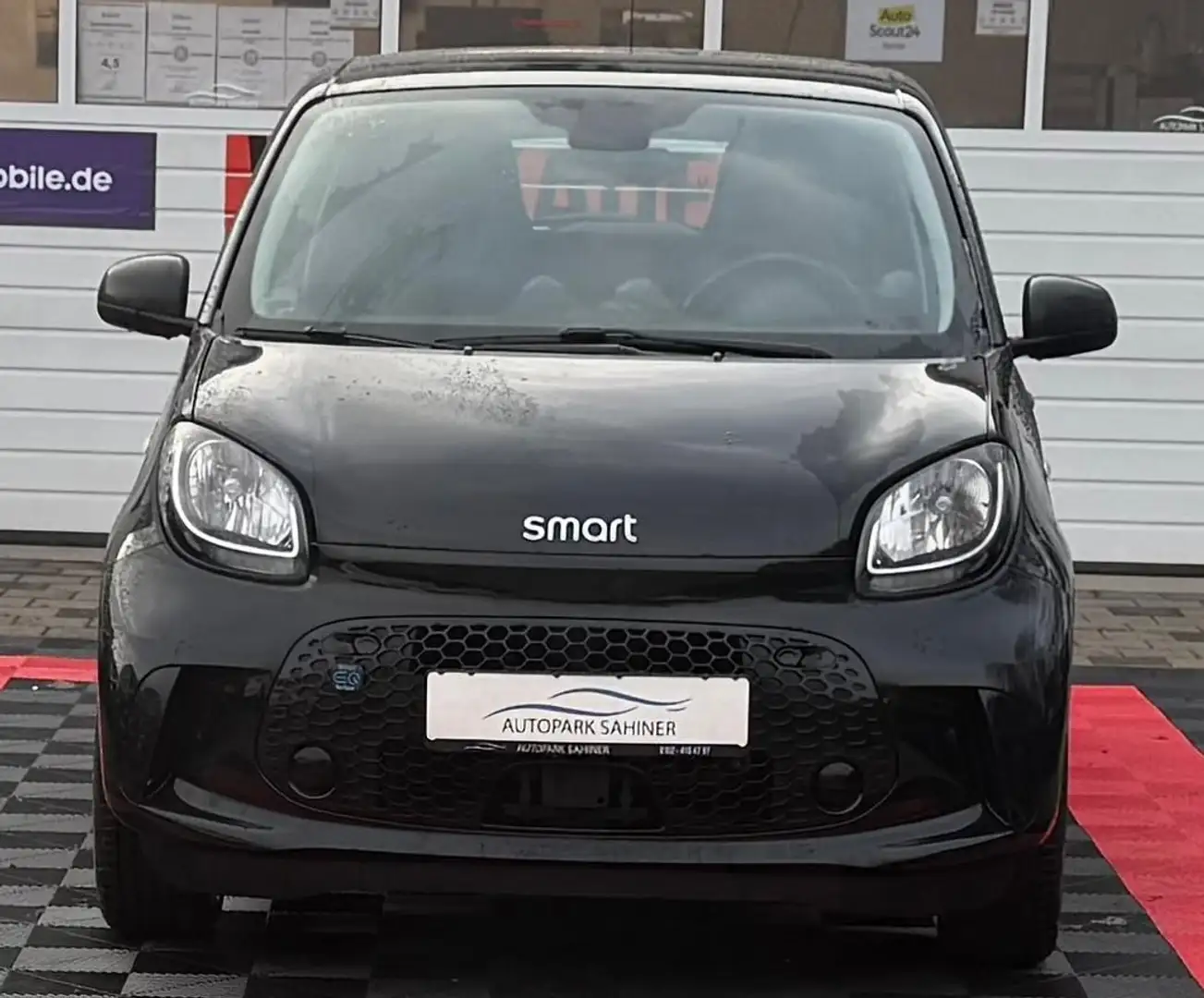 smart forFour *ACC*KLIMA*SHZ Schwarz - 2