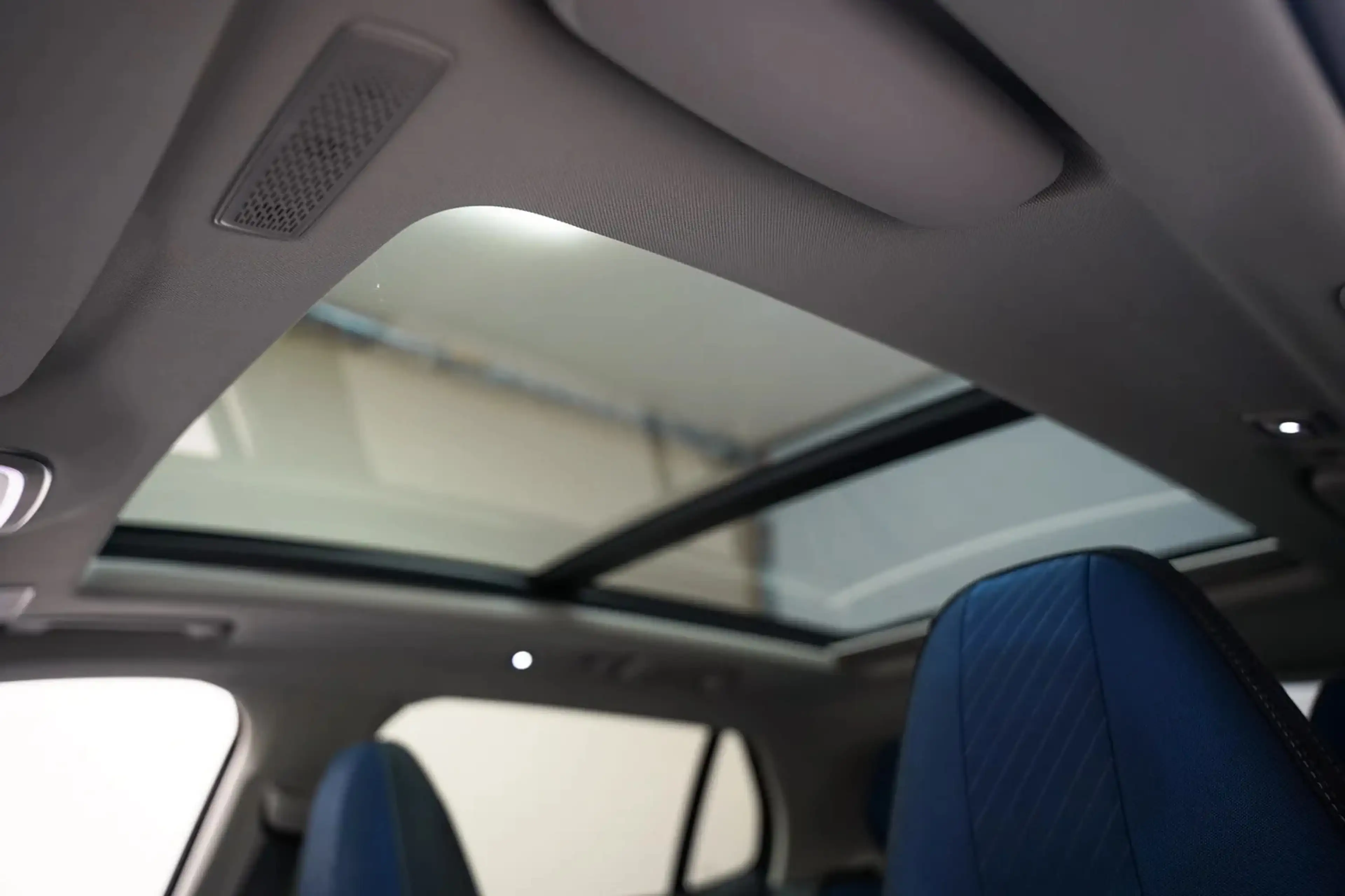Lynk & Co 01 1.5 PHEV MY22 Zwart [ SoH 94,8% | Pano 360°cam Nav — photo 5