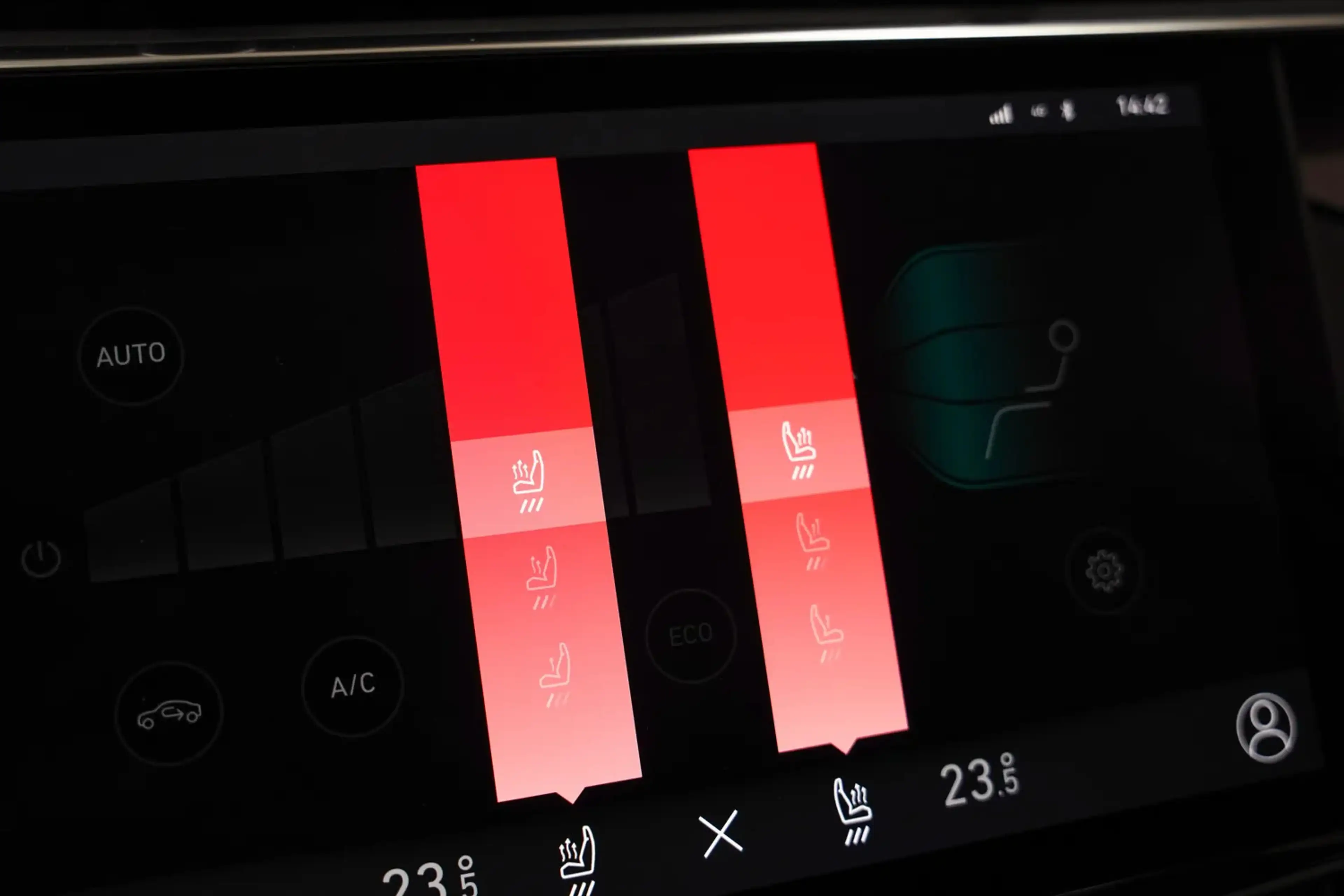 Lynk & Co 01 1.5 PHEV MY22 Zwart [ SoH 94,8% | Pano 360°cam Nav — photo 14