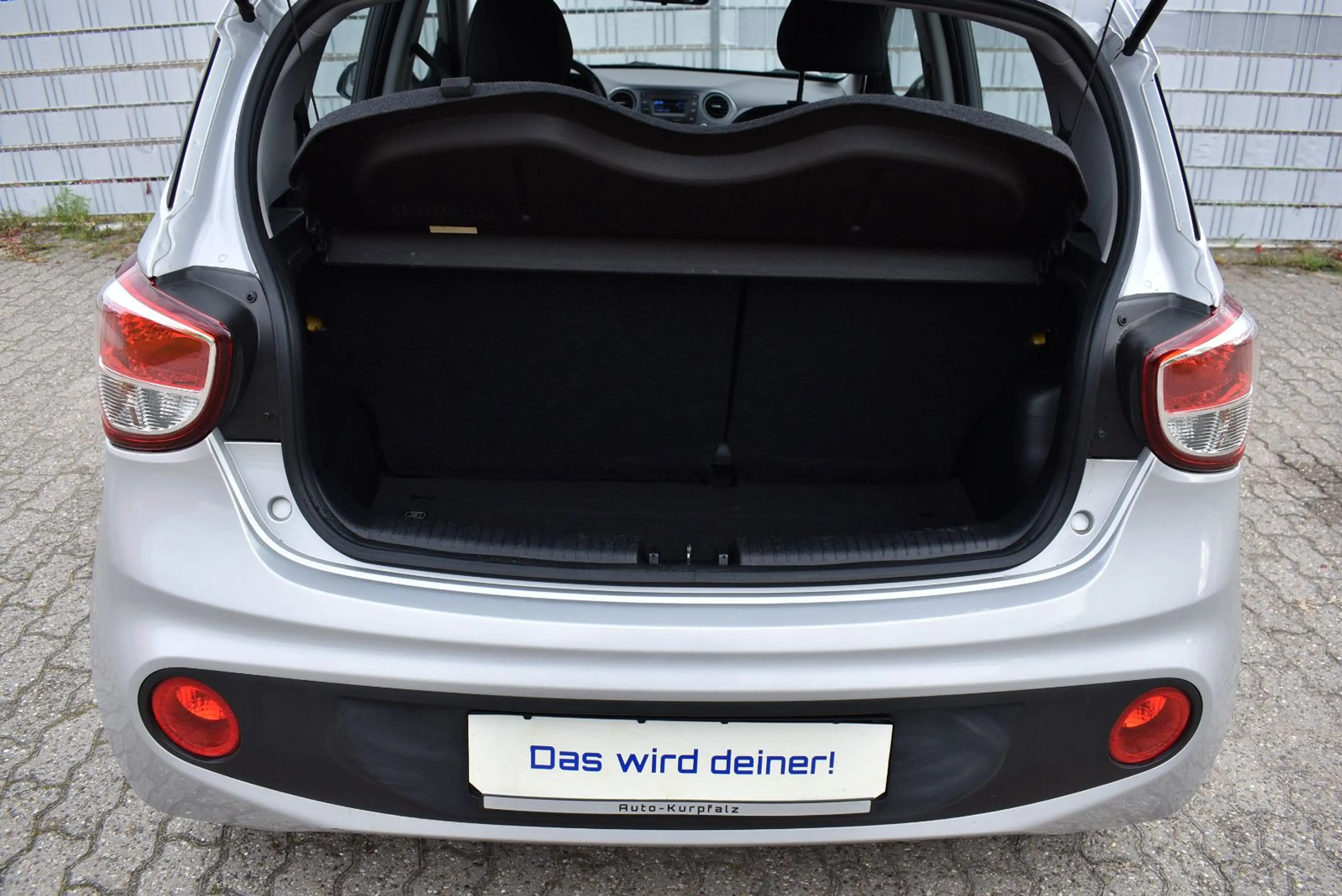 Hyundai i10 YES.TÜV &Inspektion Neu — photo 14