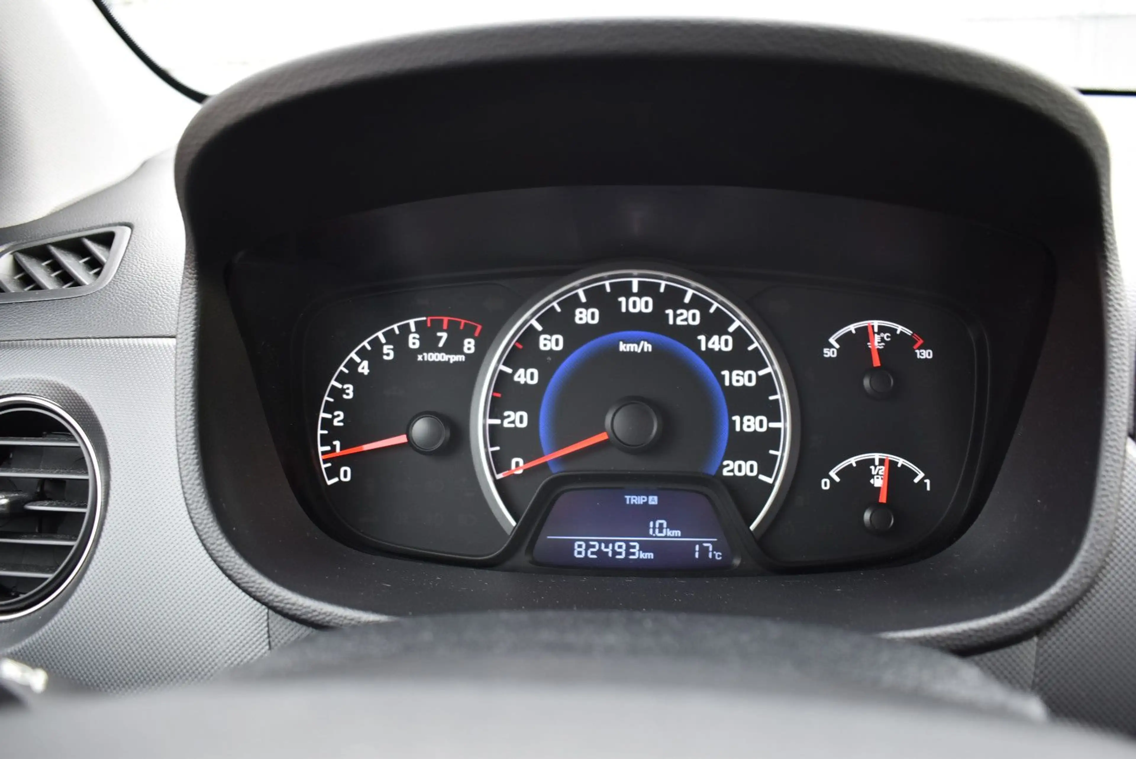 Hyundai i10 YES.TÜV &Inspektion Neu — photo 10