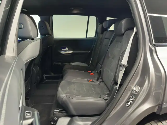 Mercedes-Benz GLB 200 d 4MATIC Österreich-Edition AMG Line Ansicht 8