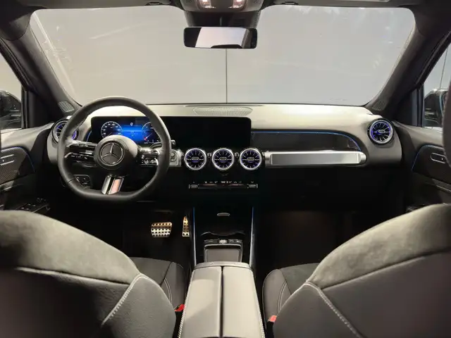 Mercedes-Benz GLB 200 d 4MATIC Österreich-Edition AMG Line Ansicht 10