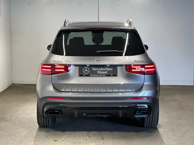 Mercedes-Benz GLB 200 d 4MATIC Österreich-Edition AMG Line Ansicht 6