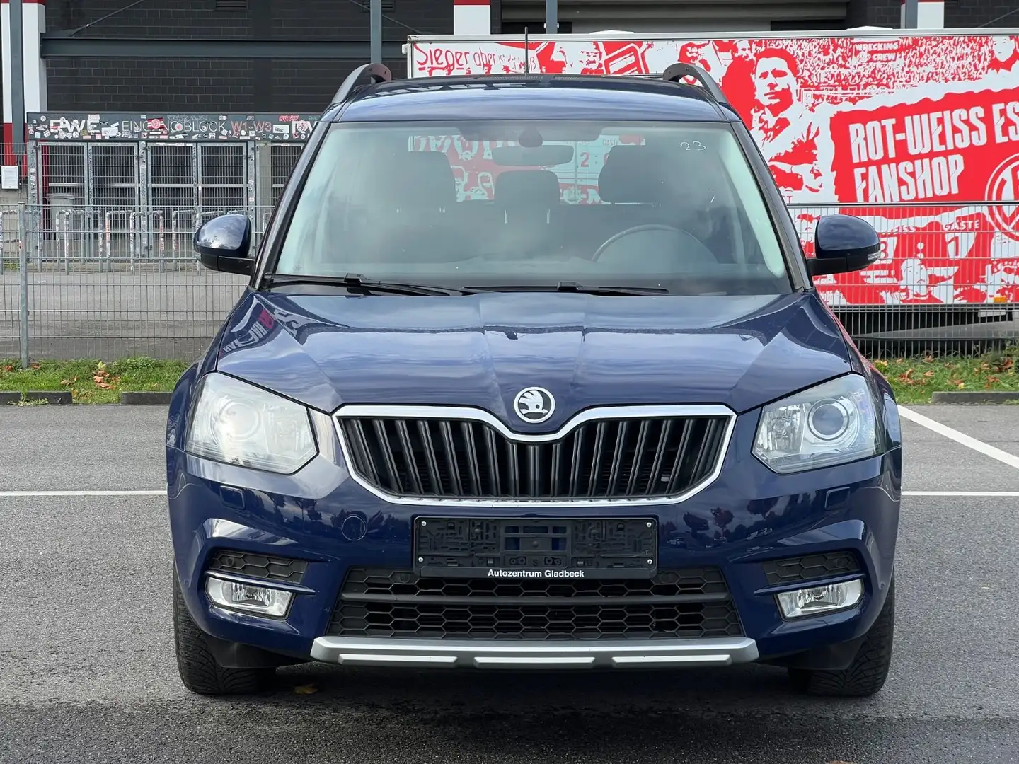Skoda Yeti Joy 1.2 Automatik Xenon Klima*** Blau - 2