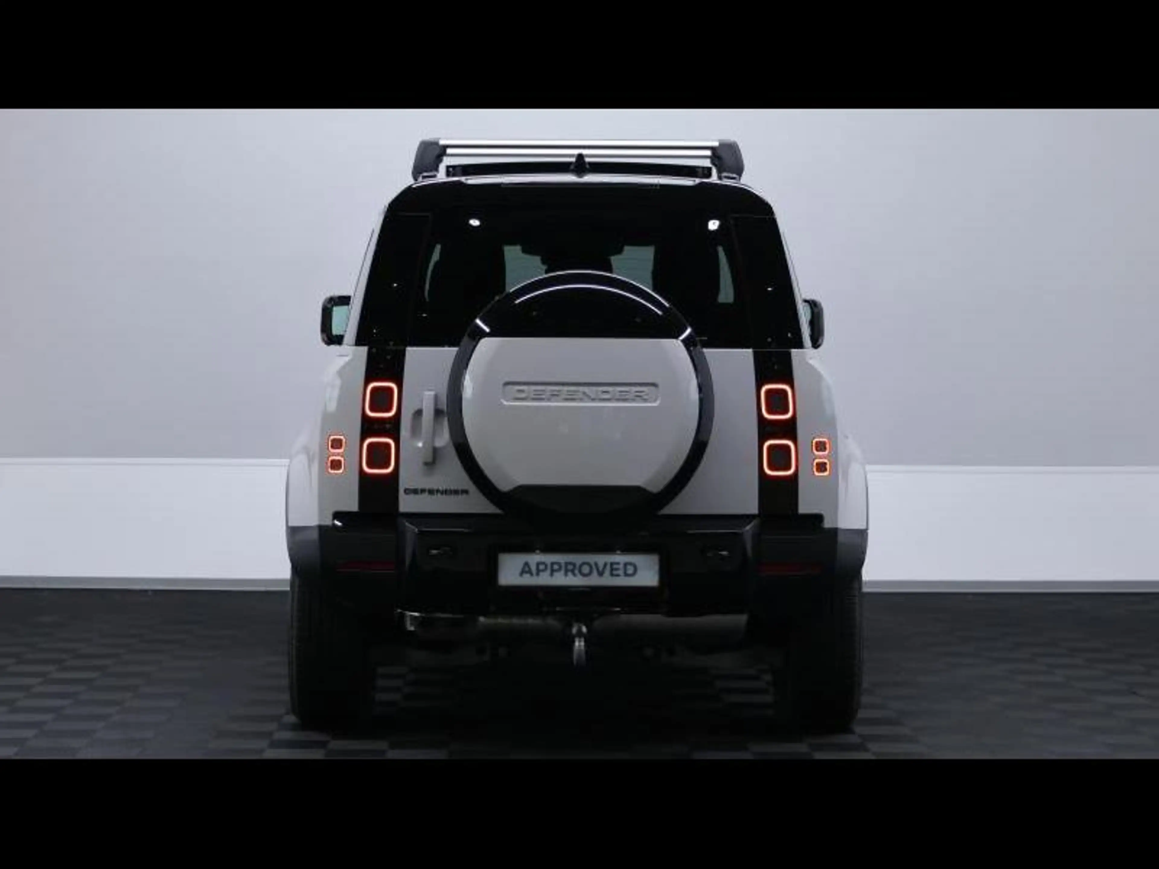 Land Rover Defender D200 S AWD Auto. — photo 6