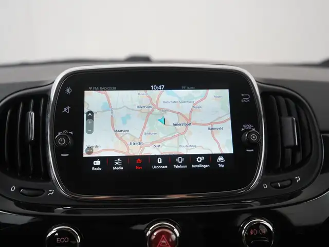 Fiat 500C view 12