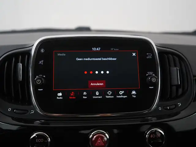 Fiat 500C view 14