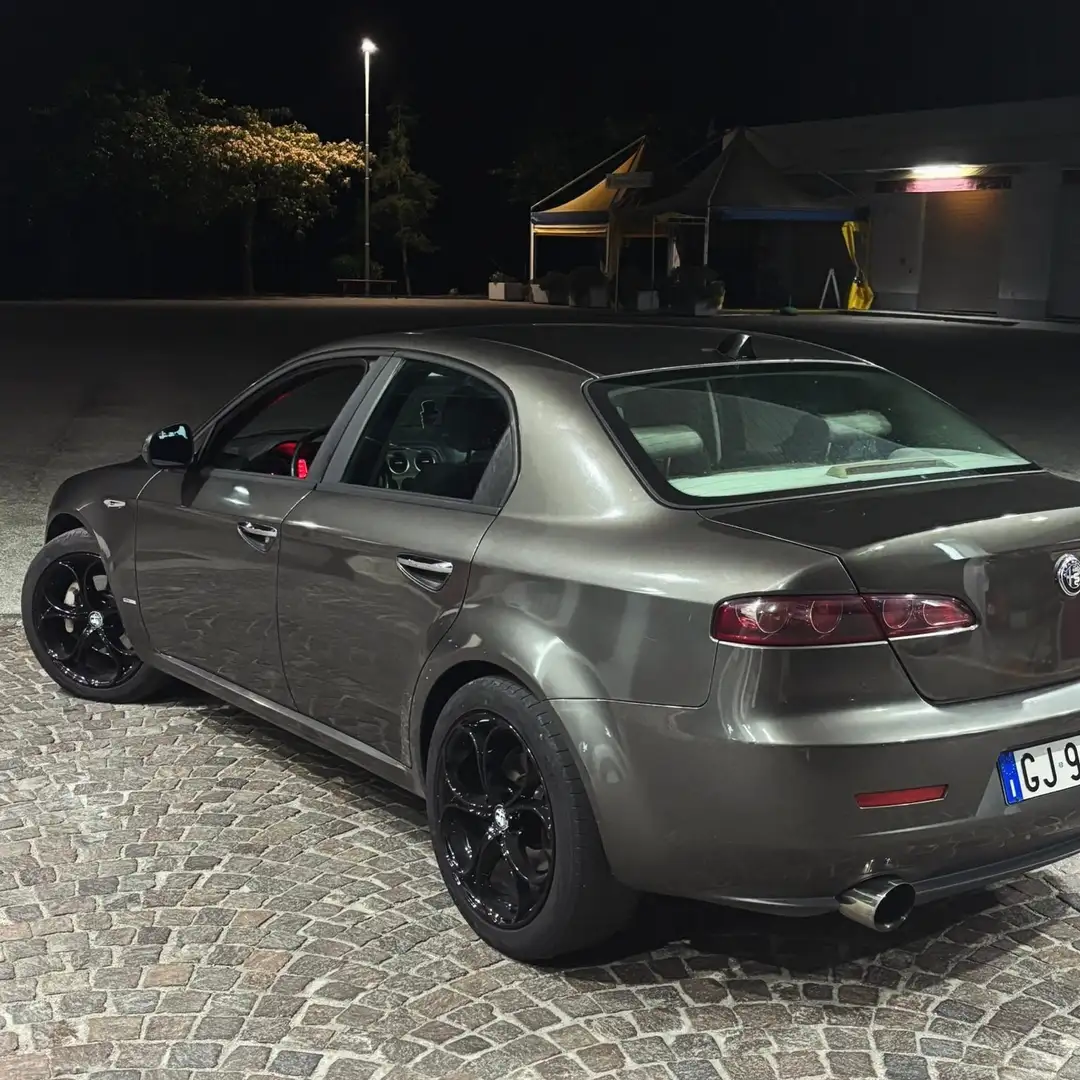 Alfa Romeo 159 1.9 jtdm 16v Sport 150cv - 1