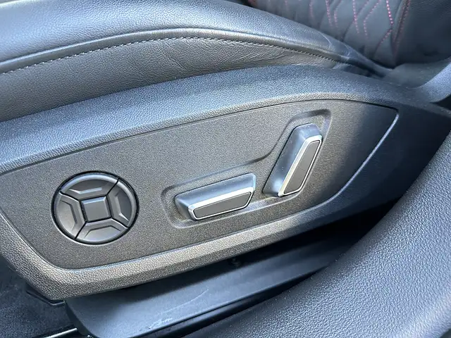 Audi S6 Avant TDI quattro tiptronic / AHK / PANO Ansicht 17