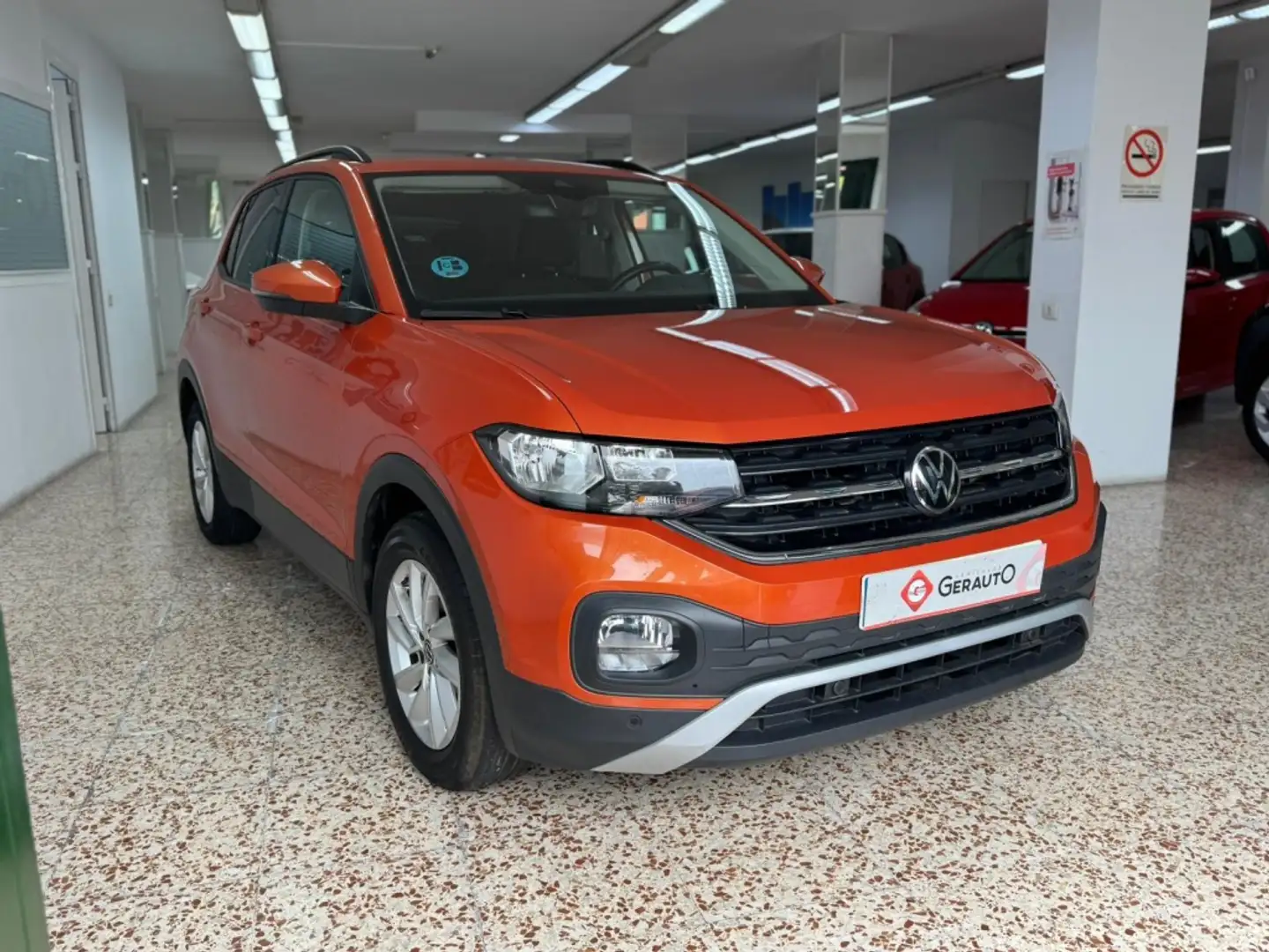 Volkswagen T-Cross 1.0 TSI Advance Naranja - 1