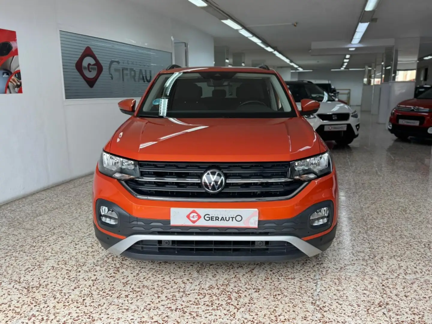 Volkswagen T-Cross 1.0 TSI Advance Naranja - 2