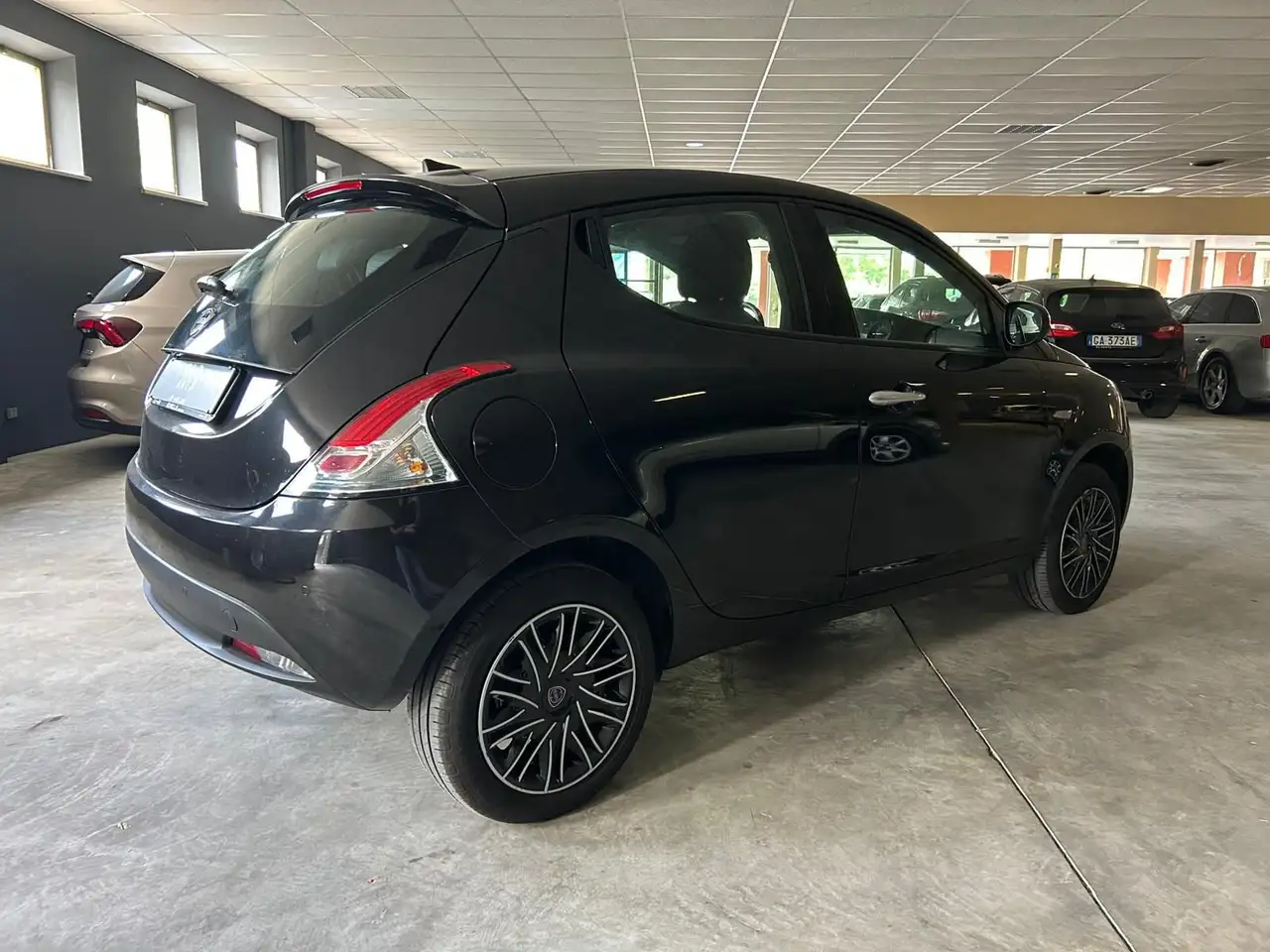 Lancia Ypsilon 2024