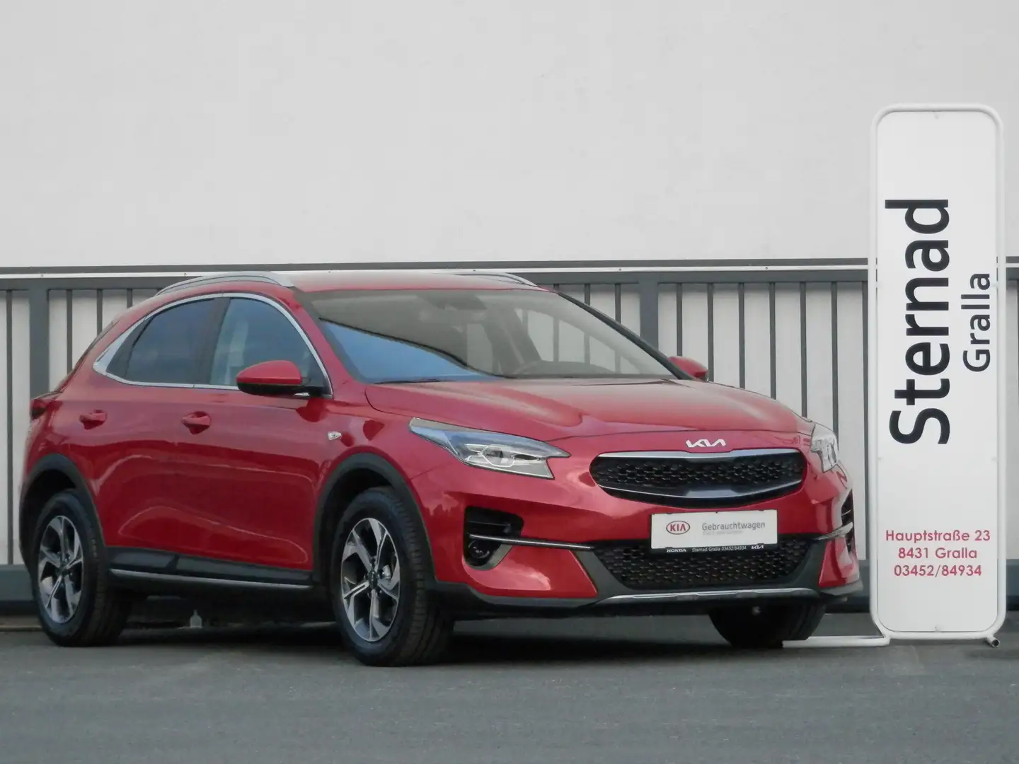 Kia XCeed 1,6 CRDI 48V Silber Rot - 1