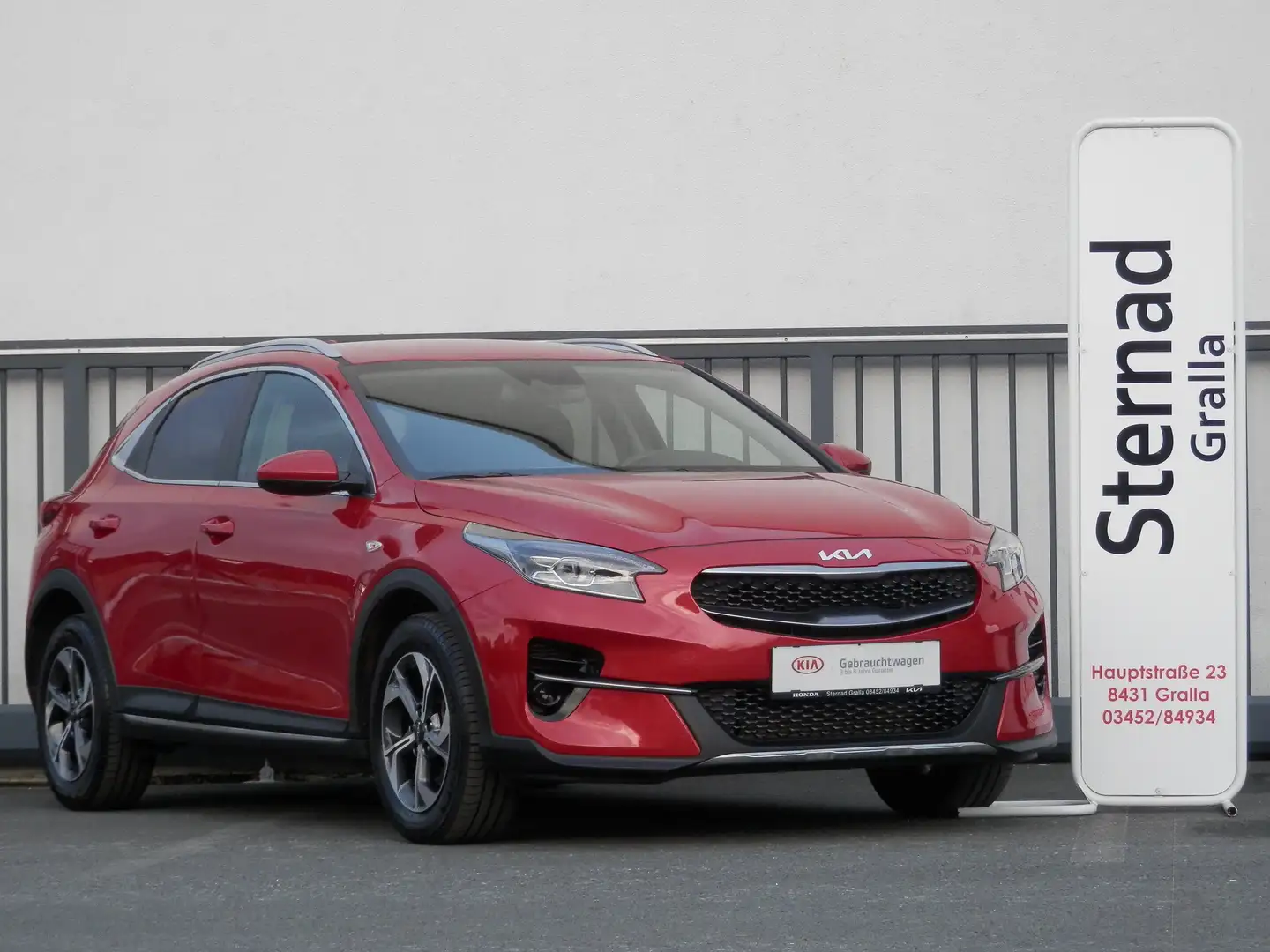 Kia XCeed 1,6 CRDI 48V Silber Rot - 2