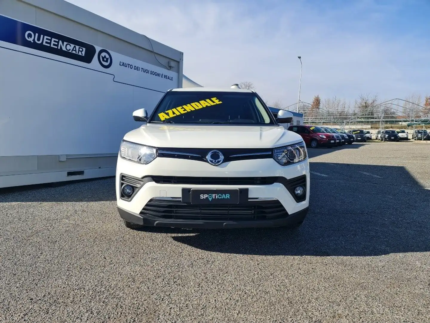 SsangYong Tivoli 1.2 GDI Turbo 2WD Connect Weiß - 2