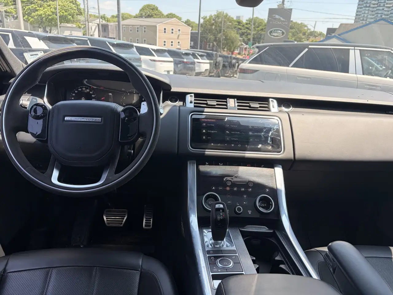 Land Rover Range Rover Sport photo Land Rover Range Rover Sport