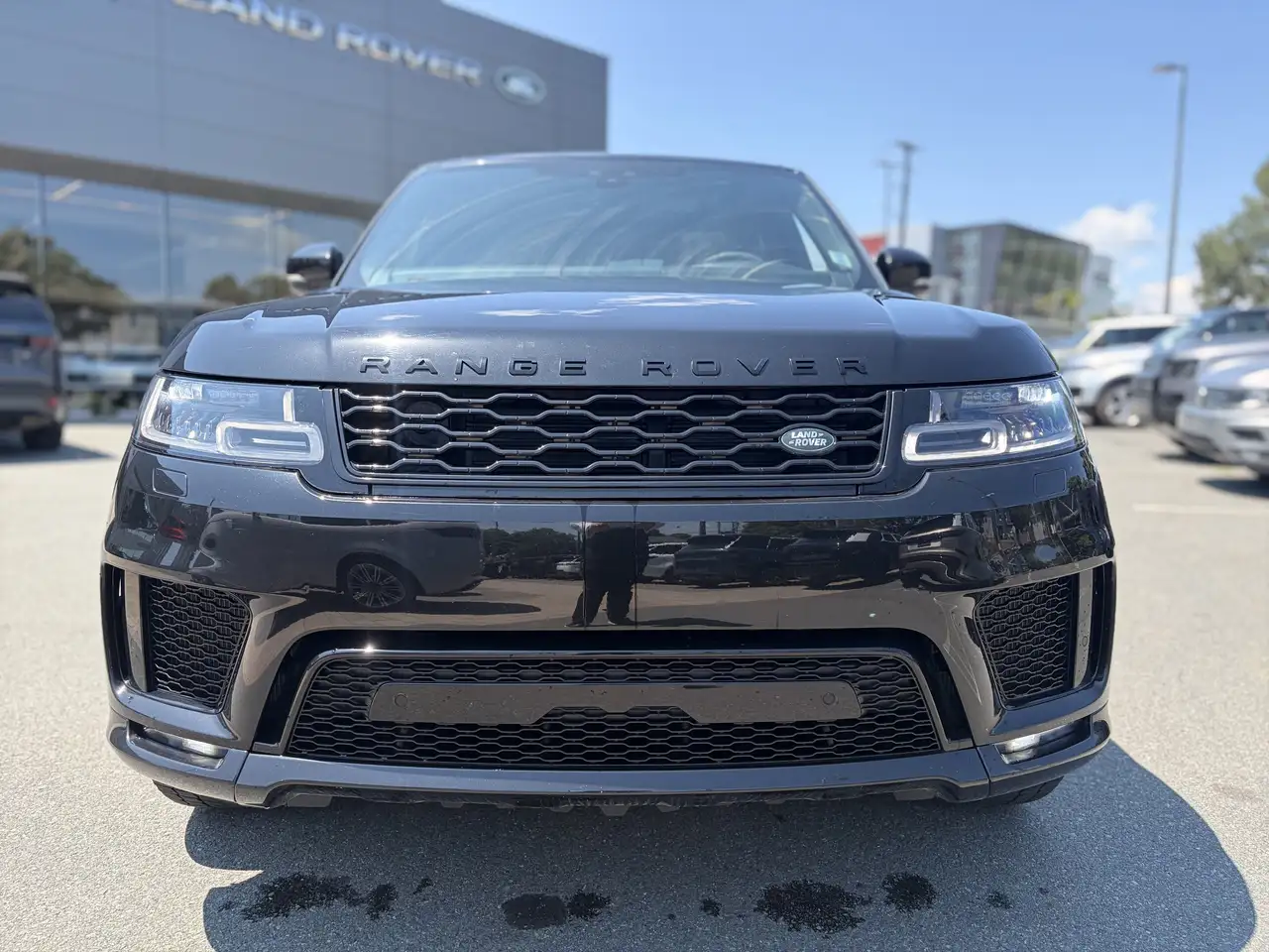 Land Rover Range Rover Sport photo Land Rover Range Rover Sport
