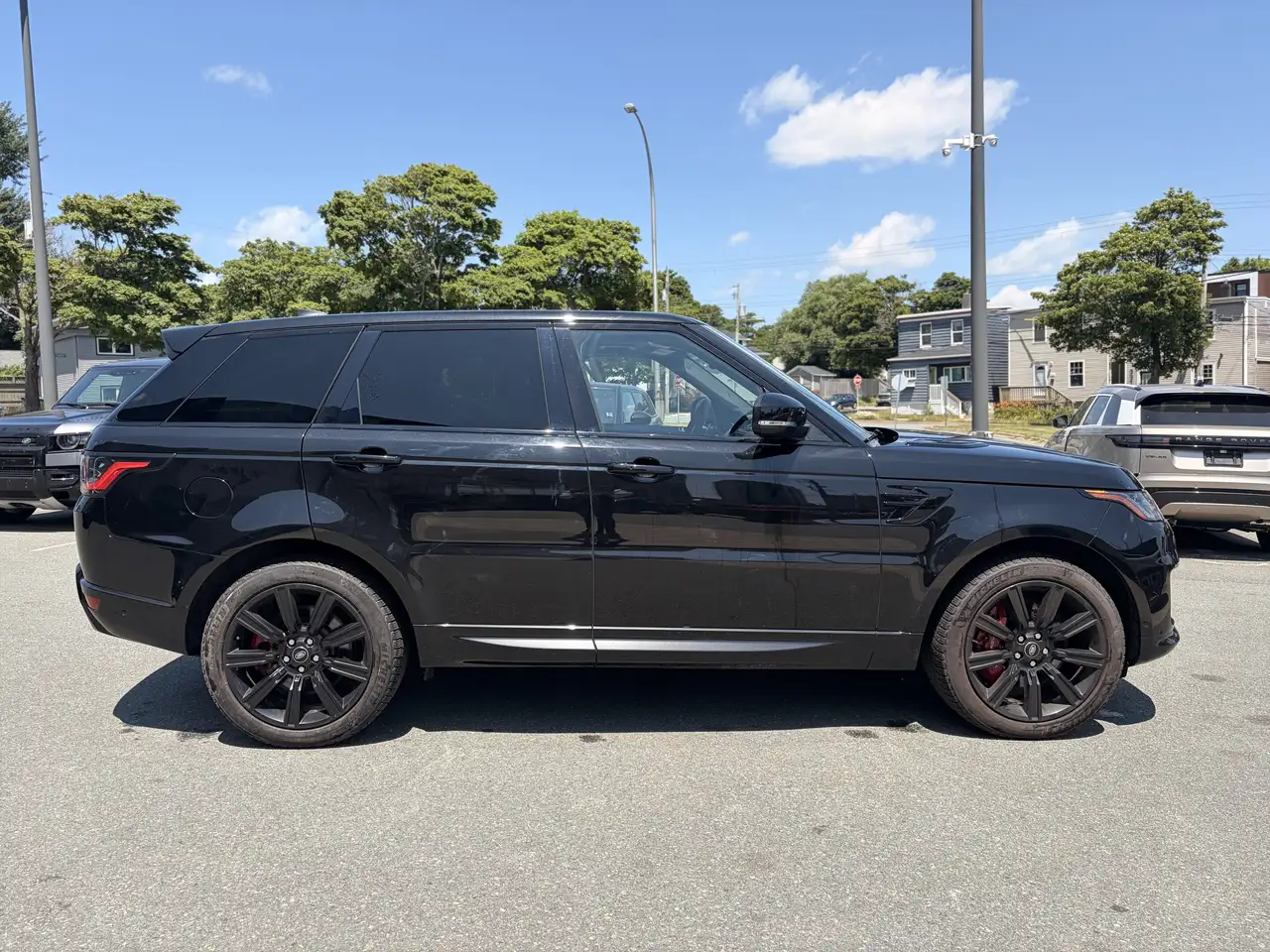 Land Rover Range Rover Sport photo Land Rover Range Rover Sport