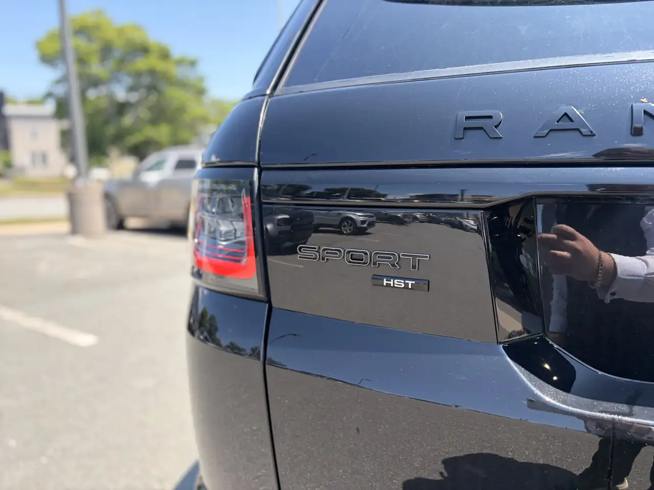 Land Rover Range Rover Sport photo Land Rover Range Rover Sport