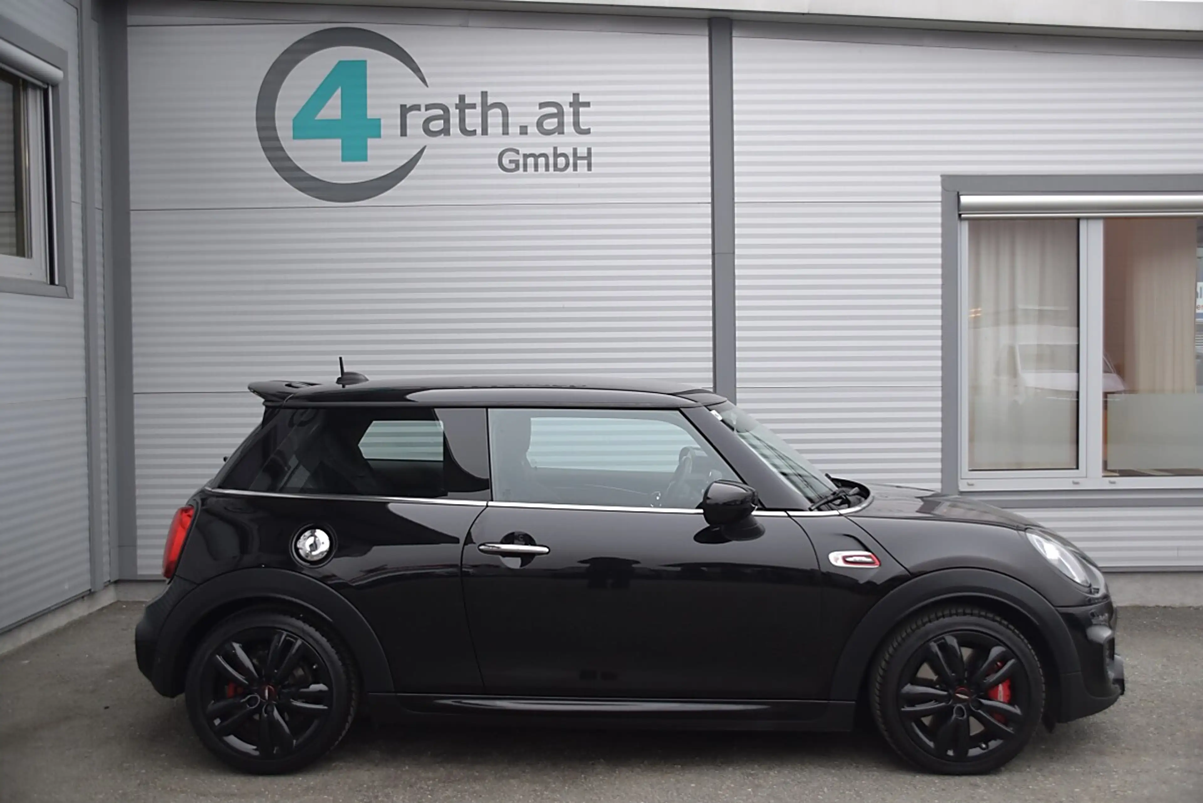 MINI John Cooper Works MINI John Cooper Works LED — photo 6