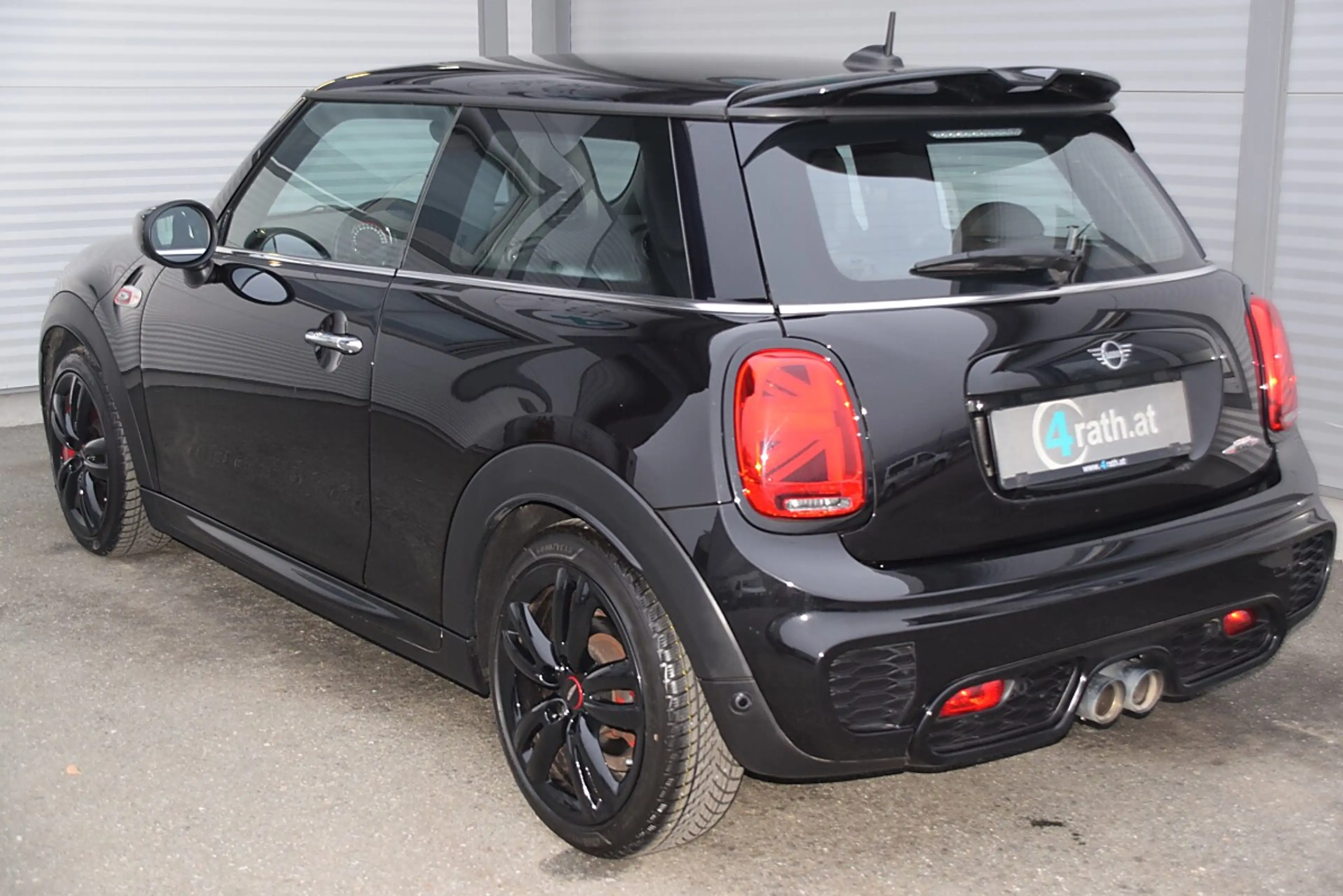 MINI John Cooper Works MINI John Cooper Works LED — photo 4