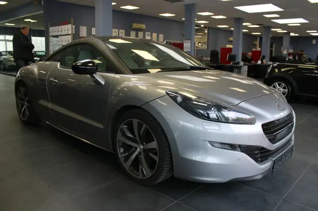 Peugeot RCZ 1.6 200 THP