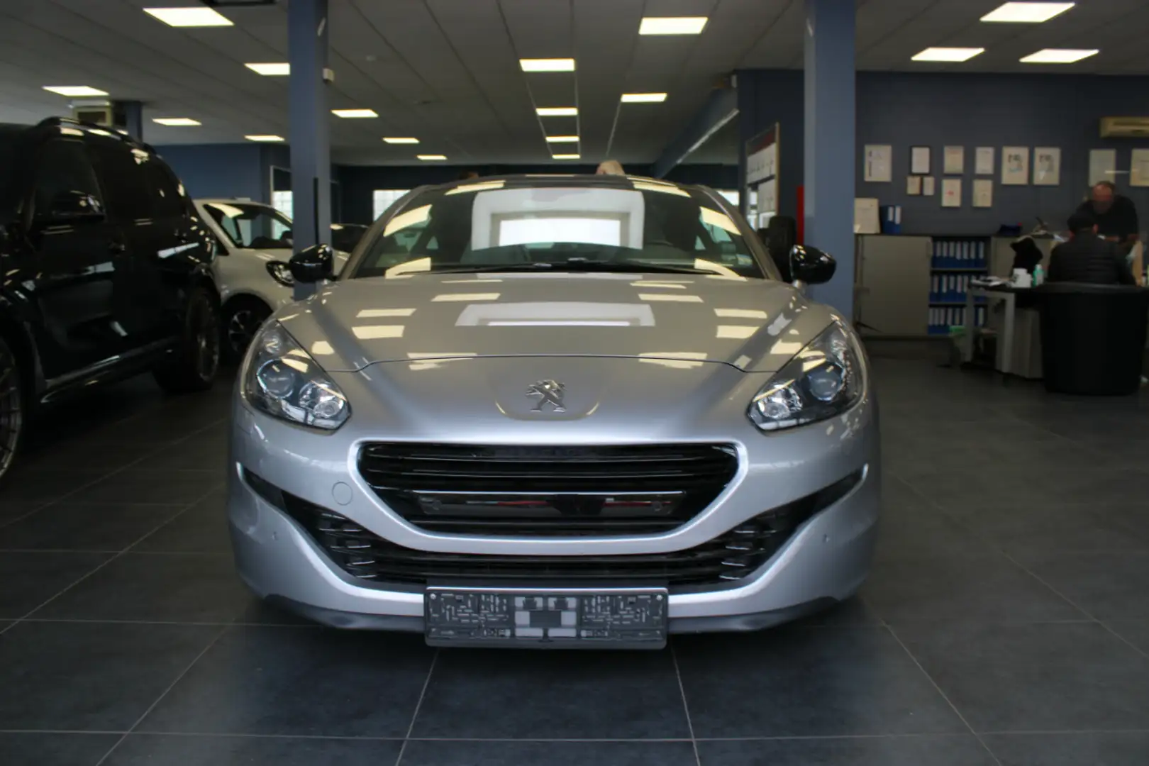 Peugeot RCZ 1.6 200 THP Silber - 2