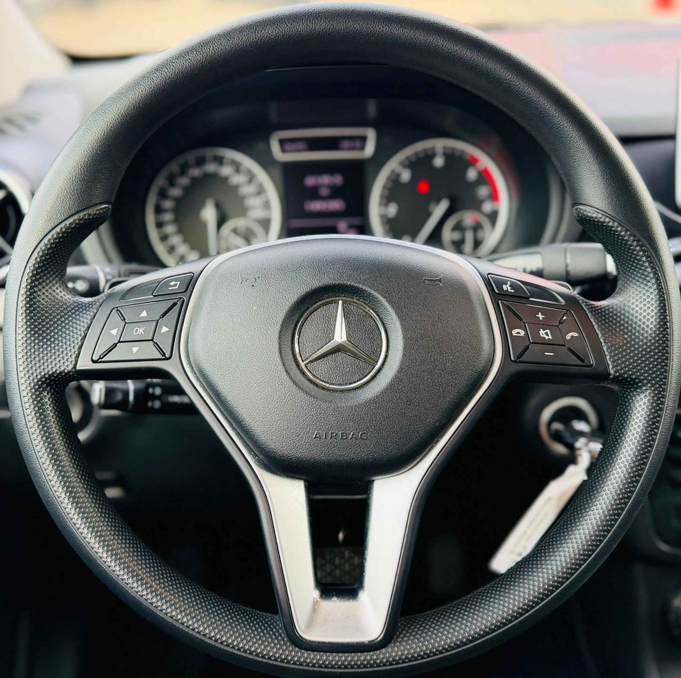 Mercedes-Benz B 200 CDI TÜV & Service Neu Garantie Finanzierung möglich — photo 11