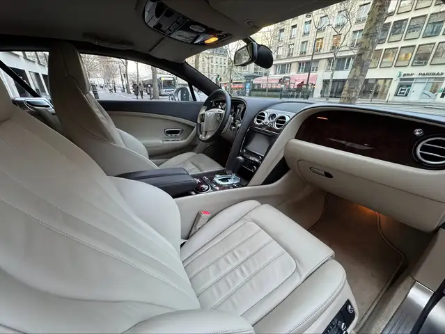 Bentley Continental view 21