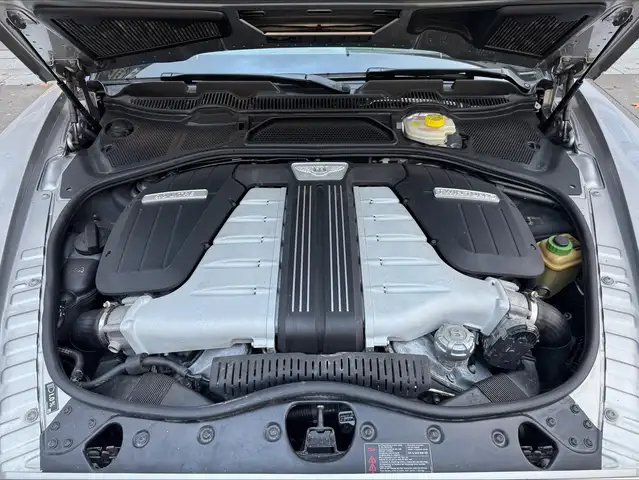 Bentley Continental view 24
