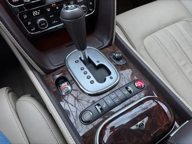 Bentley Continental view 16