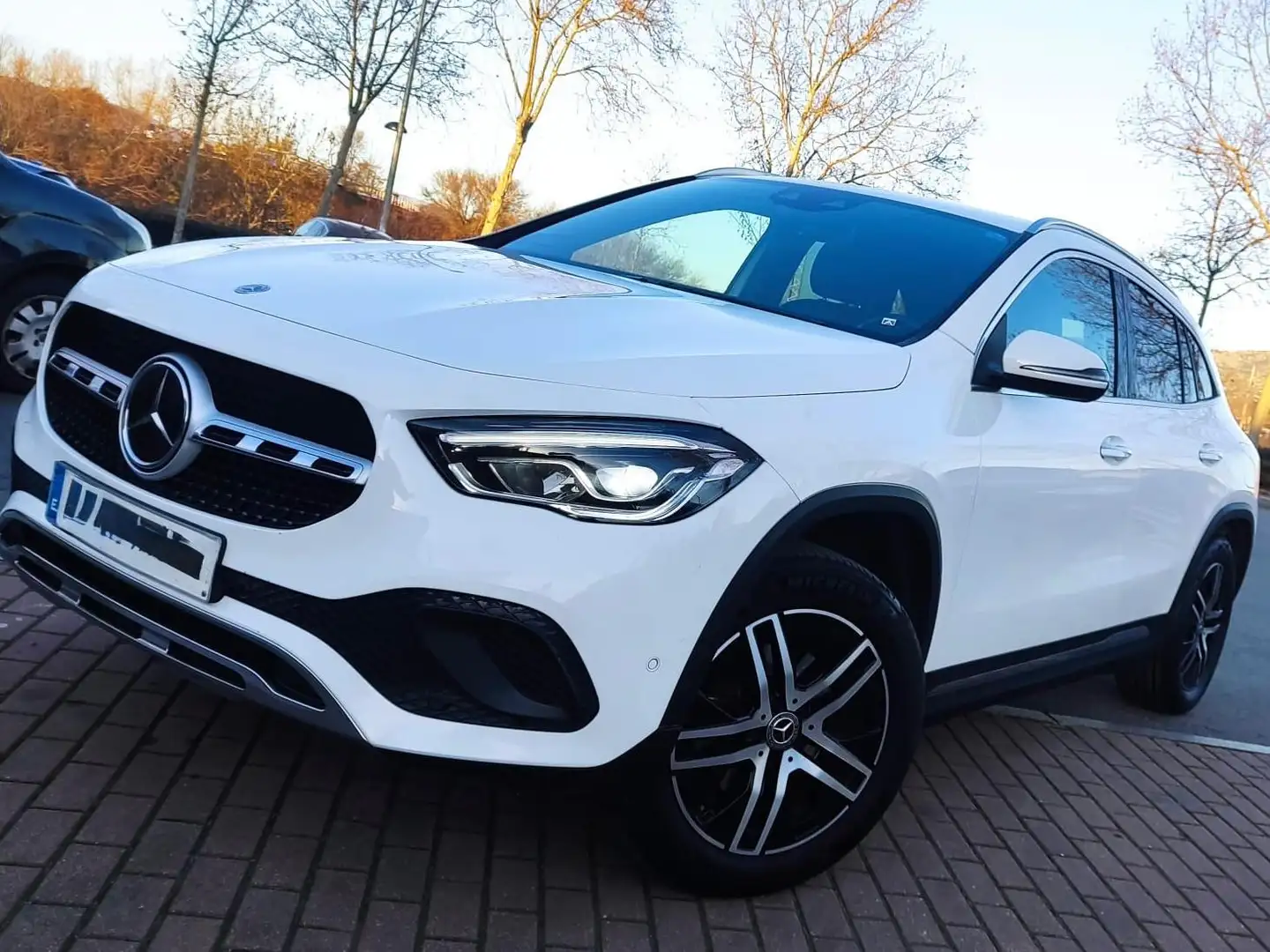 Mercedes-Benz GLA 200 GLA 200d 8G-DCT Blanco - 1