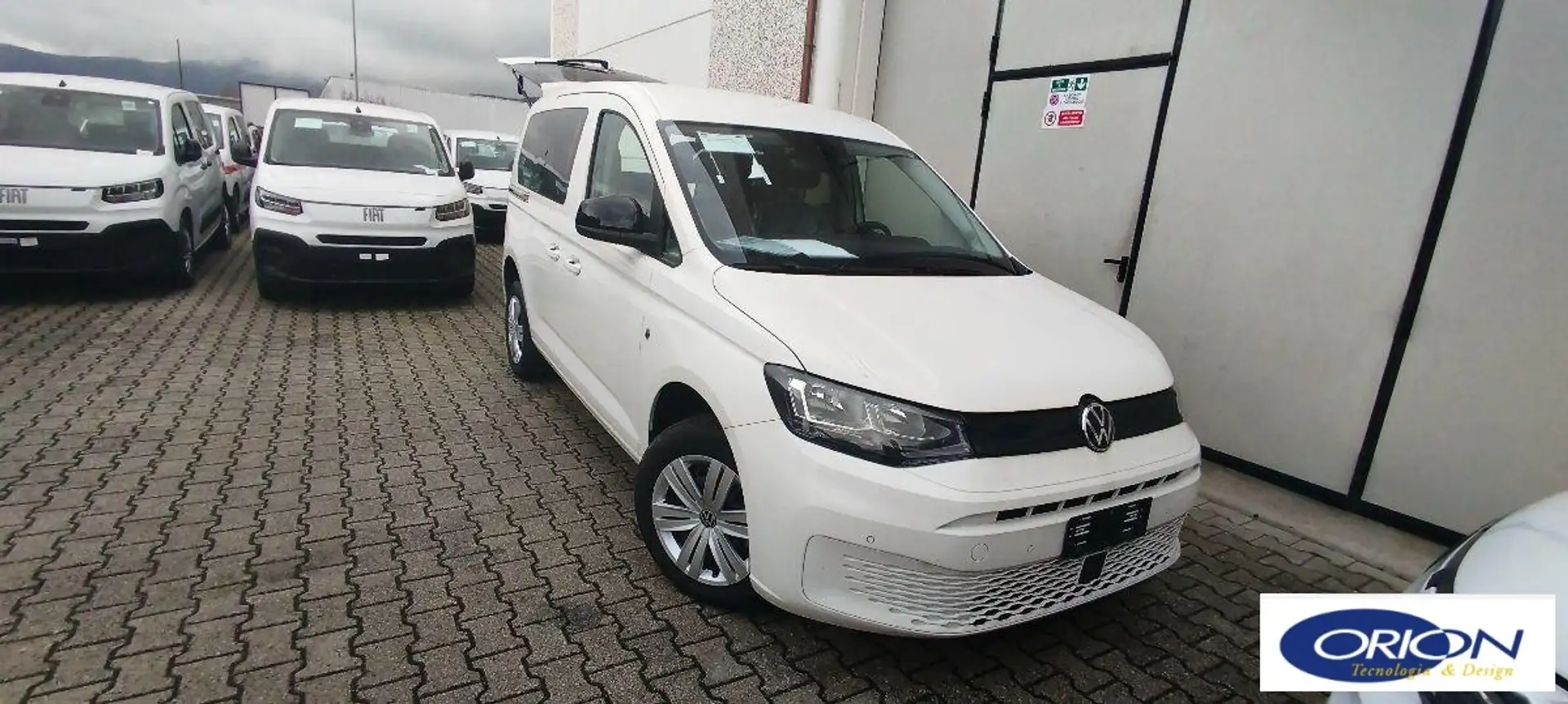 Volkswagen Caddy Ribassato TRASPORTO DISABILI Passo corto Bianco - 1